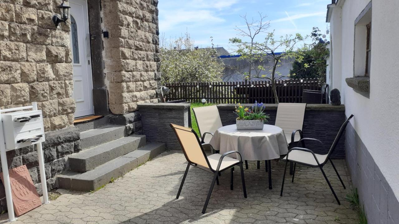 Ferienwohnung Am Vulkanpfad Ettringen  Exterior photo